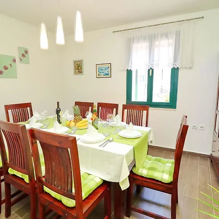 Mila By Interhome Vela Luka